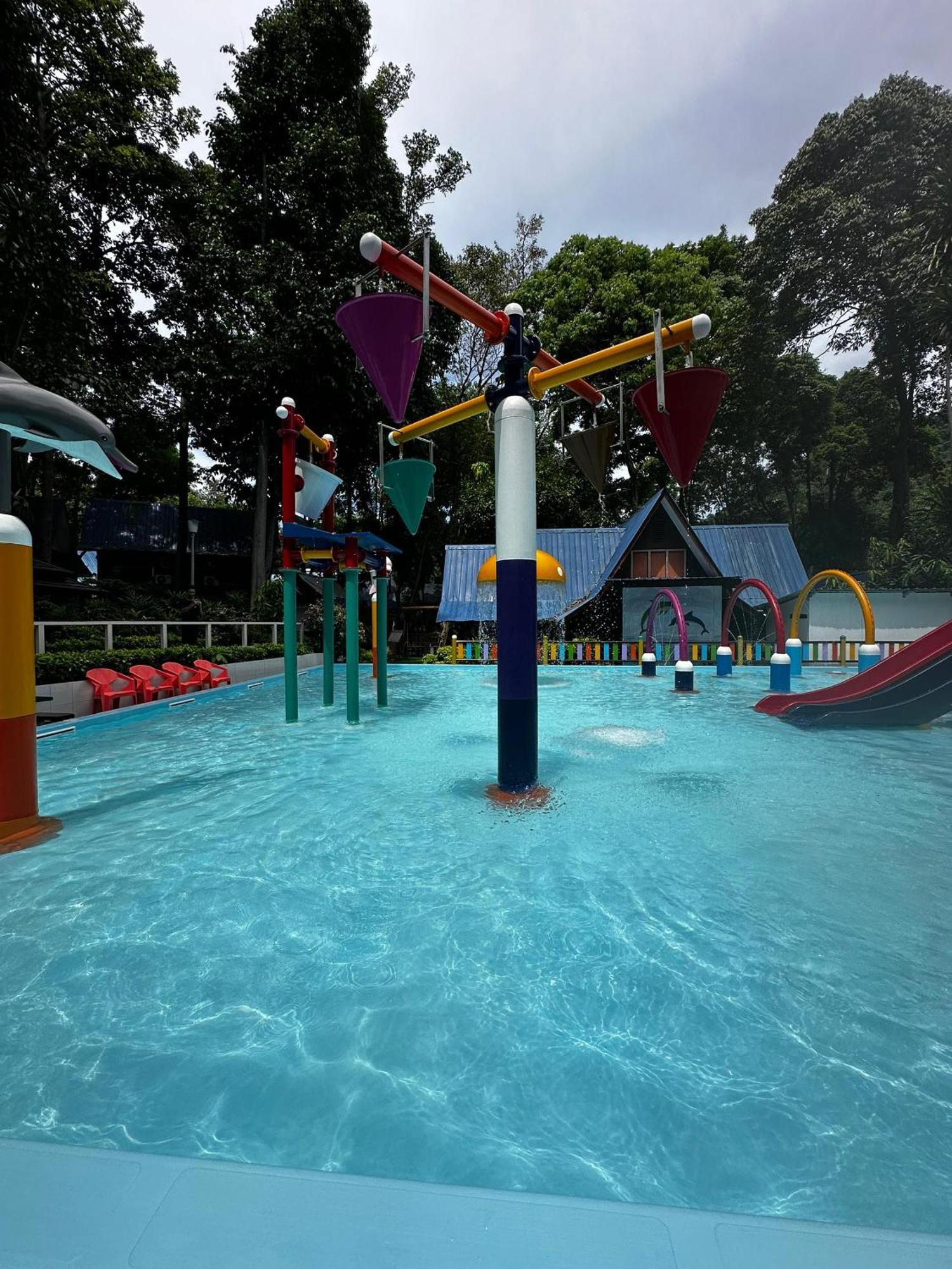 Shari-La Perhentian Island Resort Kampong Pasir Panjang エクステリア 写真
